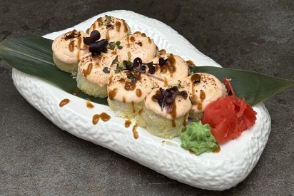 Обожженный ролл с пармезаном